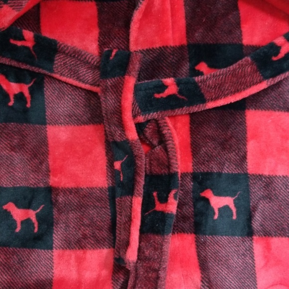 🎉PINK Victoria secret. "Cozi  plush Robe" - Picture 6 of 8